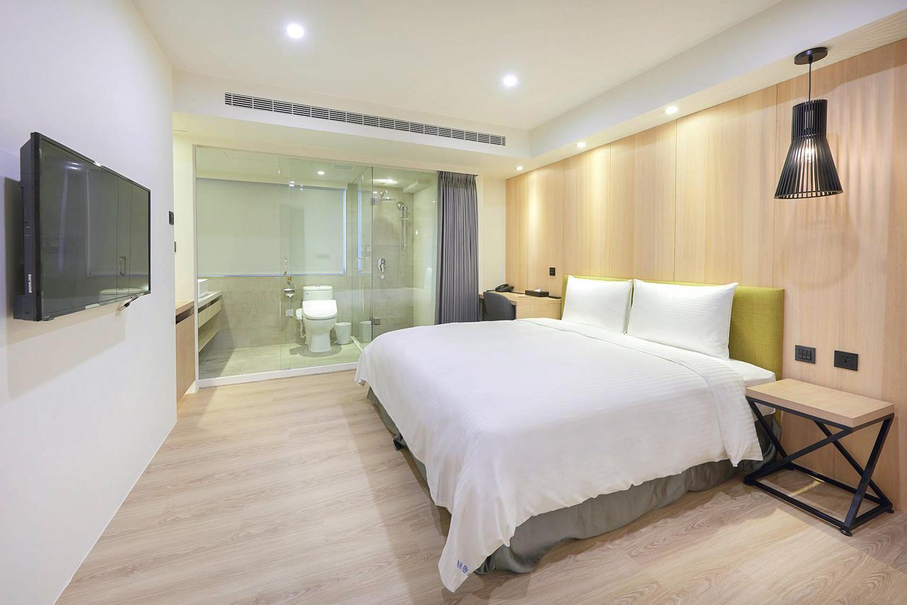 Green Hotel - West District Taichung Exteriör bild